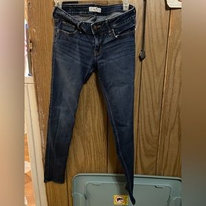Hollister jeans 3s